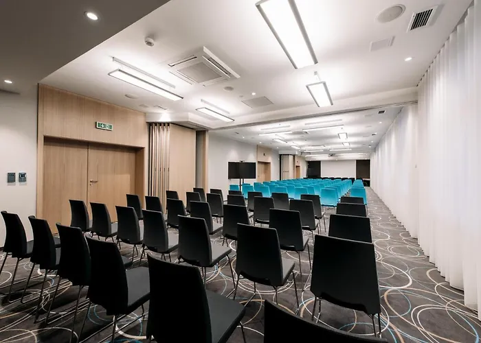 Krowodrza Centrum Konferencyjno - Hotelowe Отель