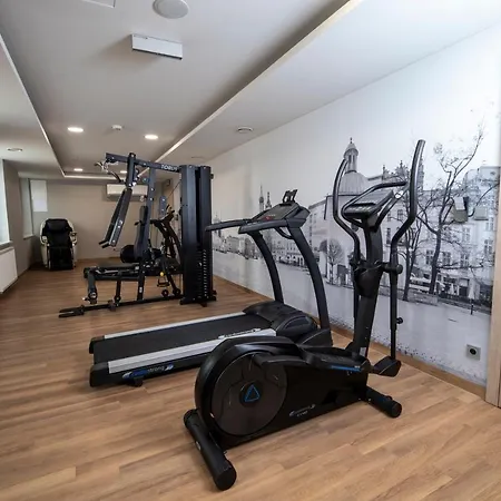 酒店 Krowodrza Centrum Konferencyjno - Hotelowe 克拉科夫