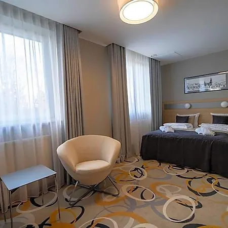 Hotel Krowodrza Centrum Konferencyjno - Hotelowe 4*